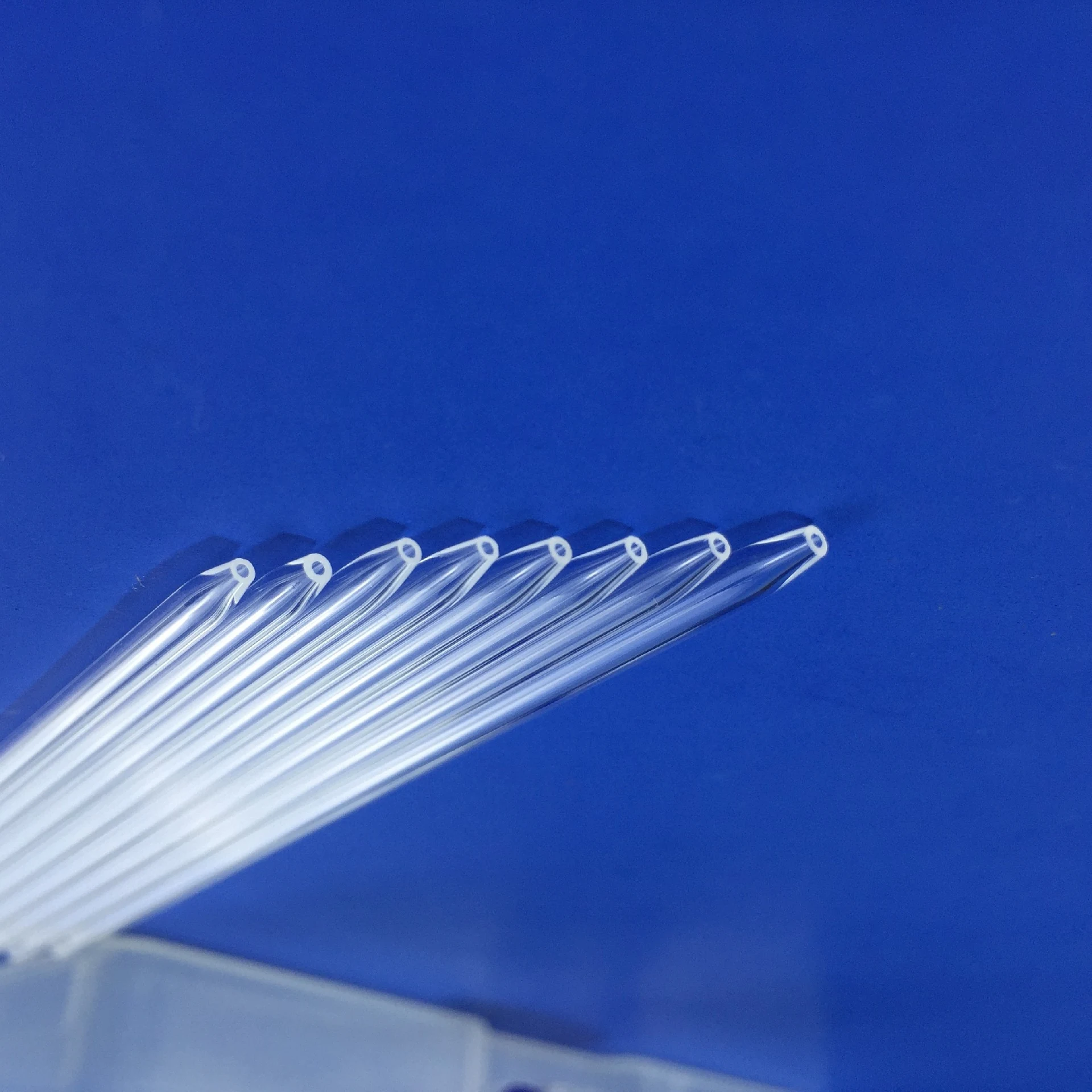 Square & Triangular Bore quartz glass product image 3